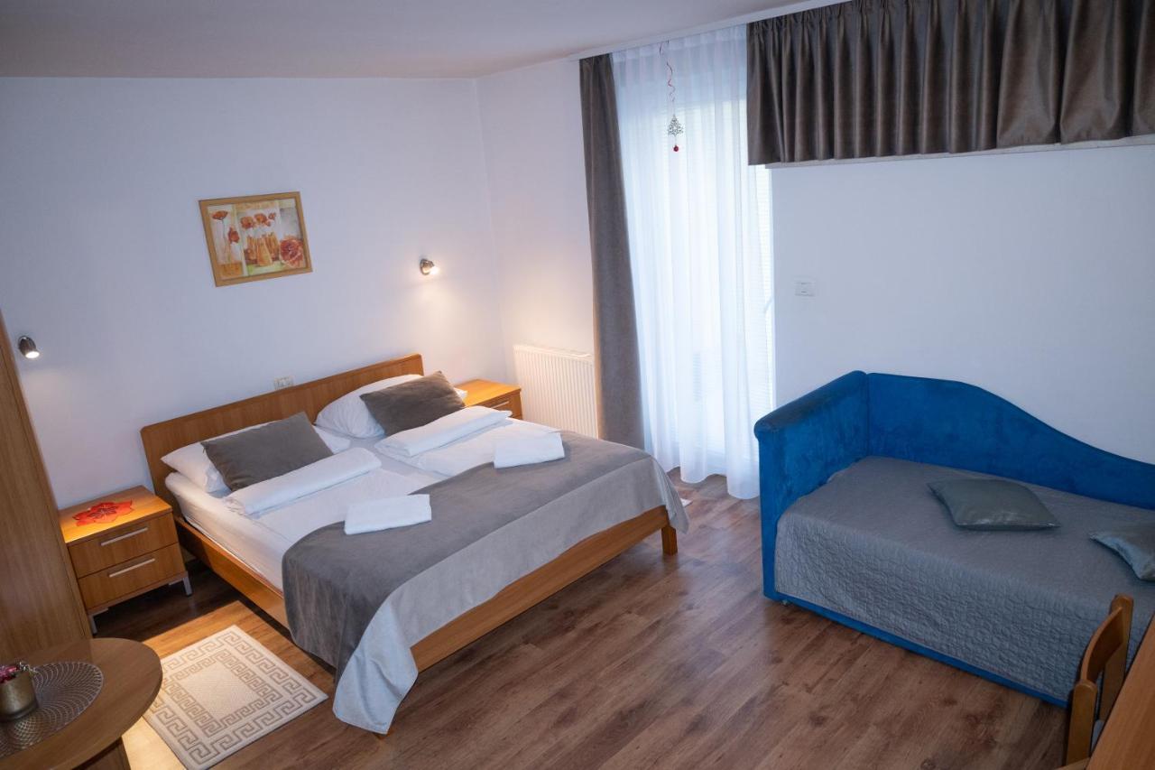 Garni Hotel Keltika อิซอลา ภายนอก รูปภาพ