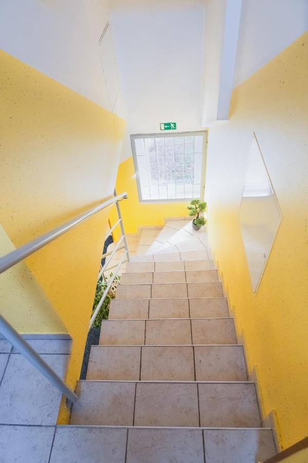 Garni Hotel Keltika อิซอลา ภายนอก รูปภาพ