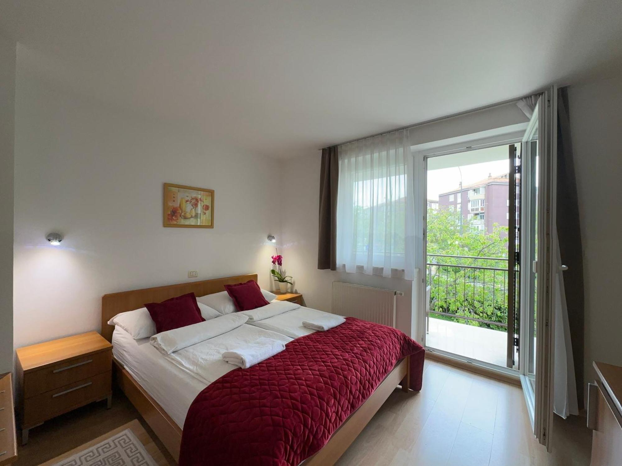 Garni Hotel Keltika อิซอลา ภายนอก รูปภาพ