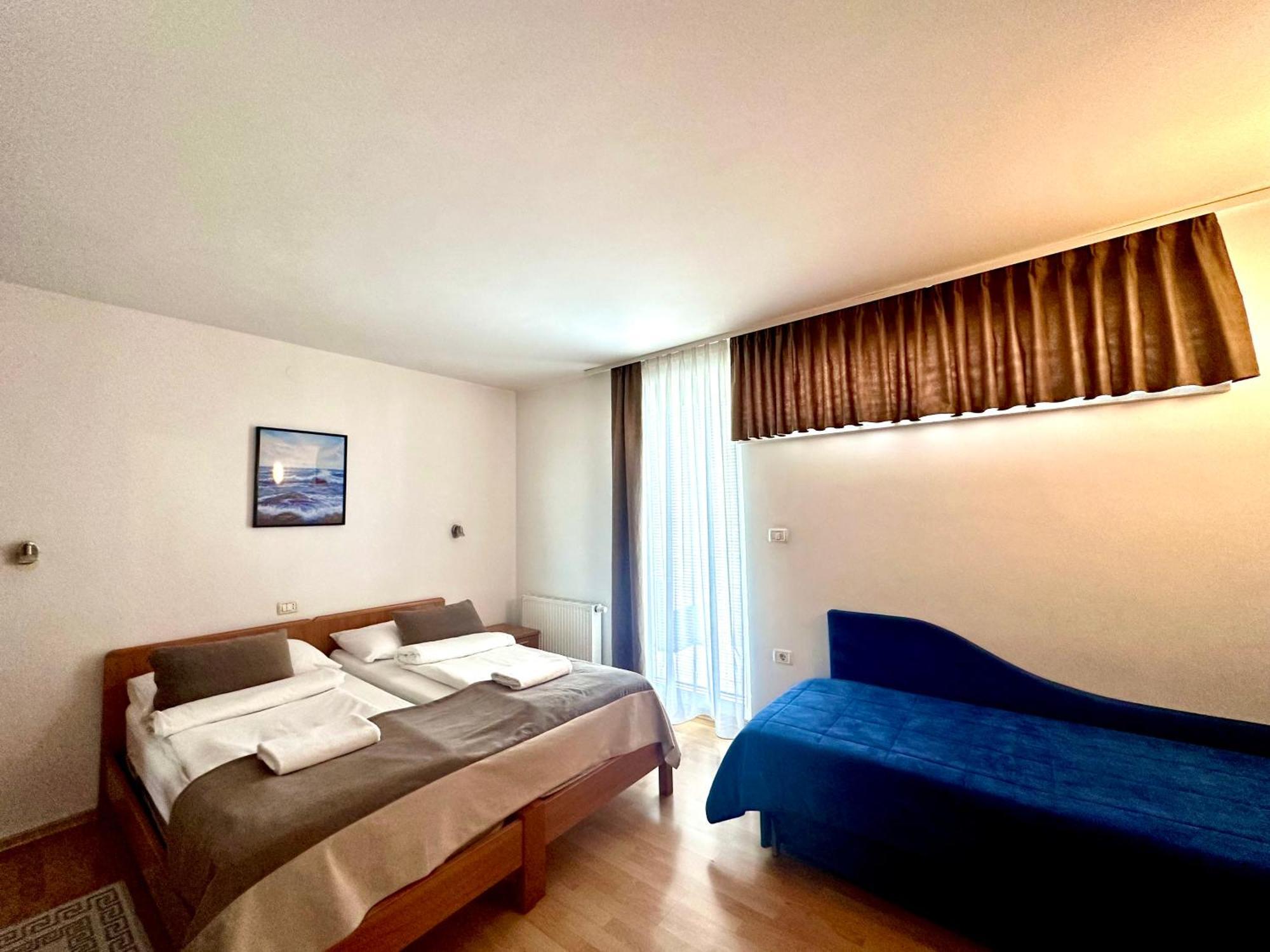 Garni Hotel Keltika อิซอลา ภายนอก รูปภาพ